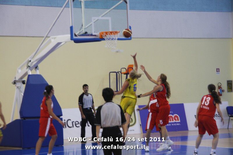 110922 basket 066_tn.jpg